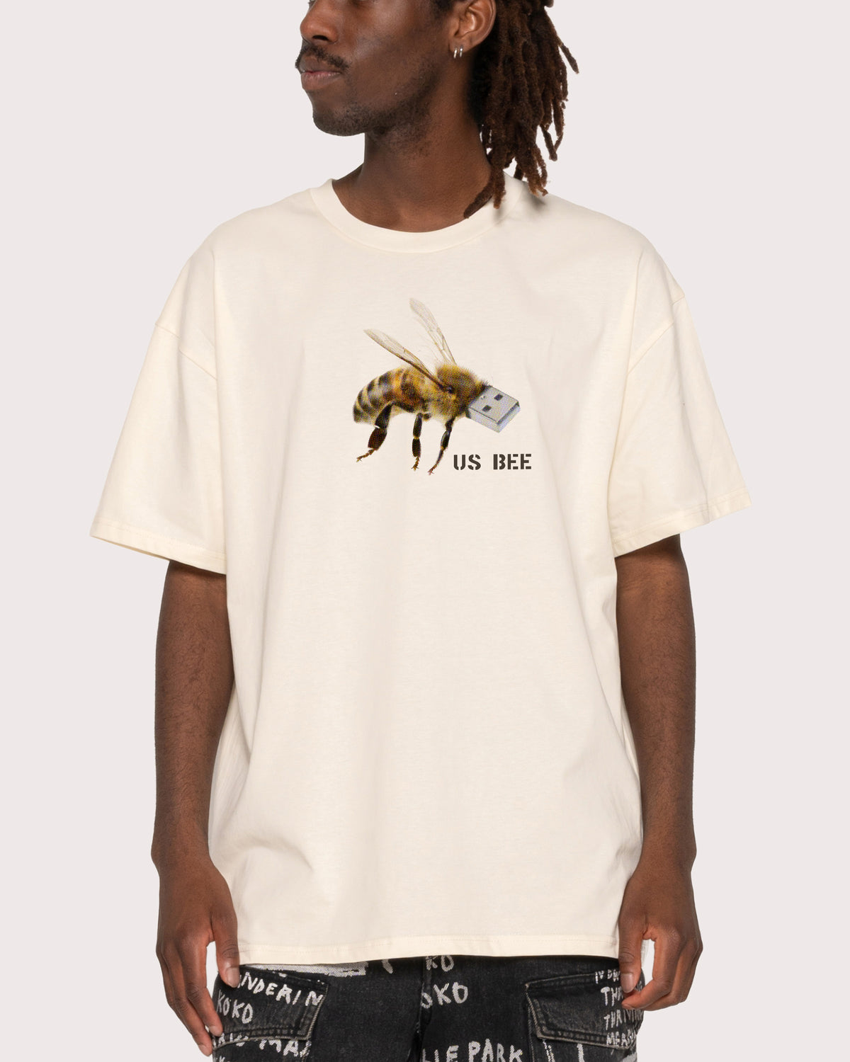 US BEE T-Shirt