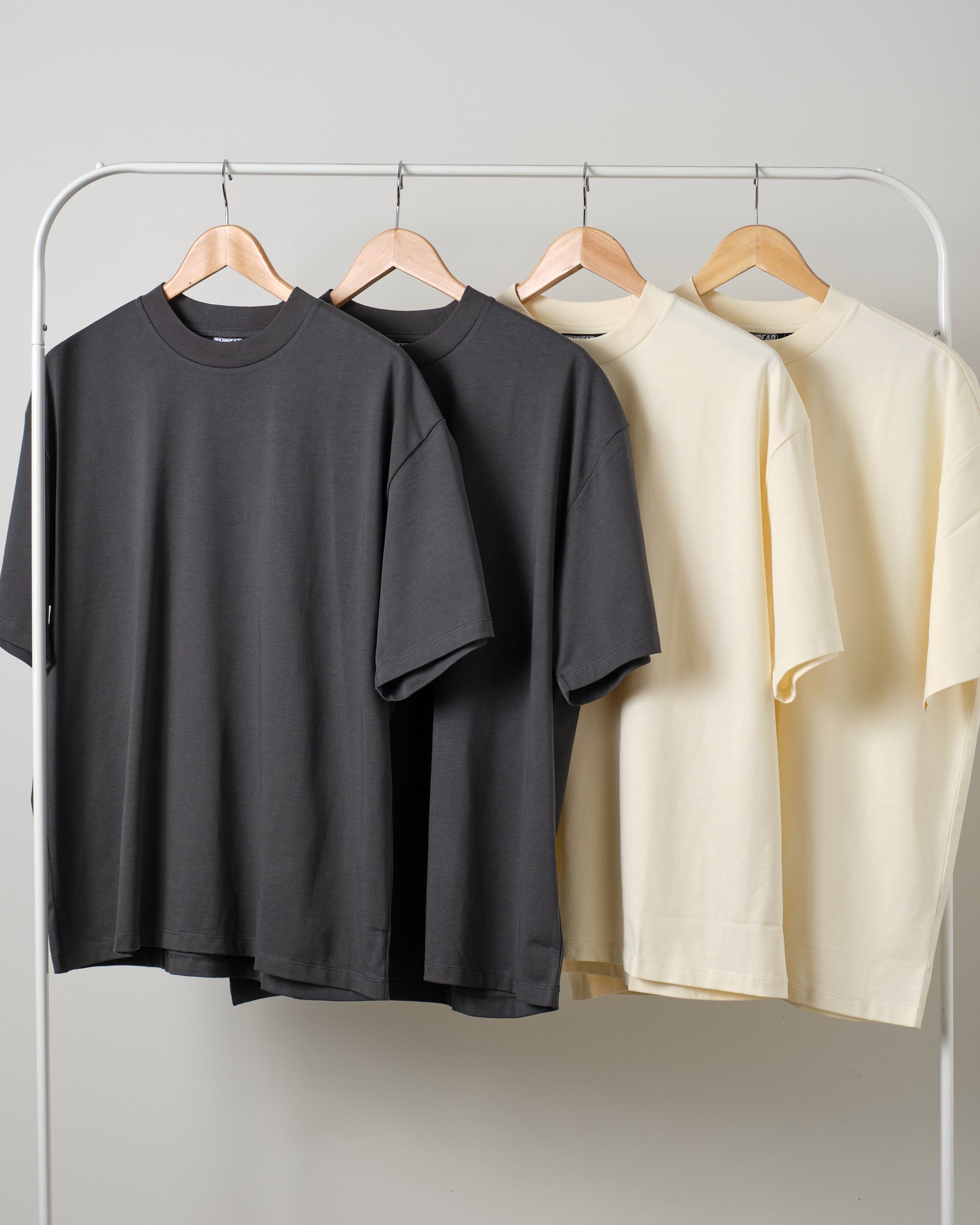 Oversized Tee 4 Pack: Charcoal, Natural