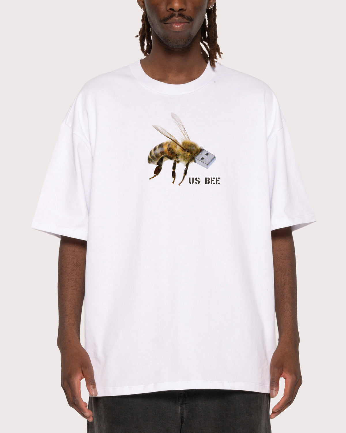 US BEE T-Shirt