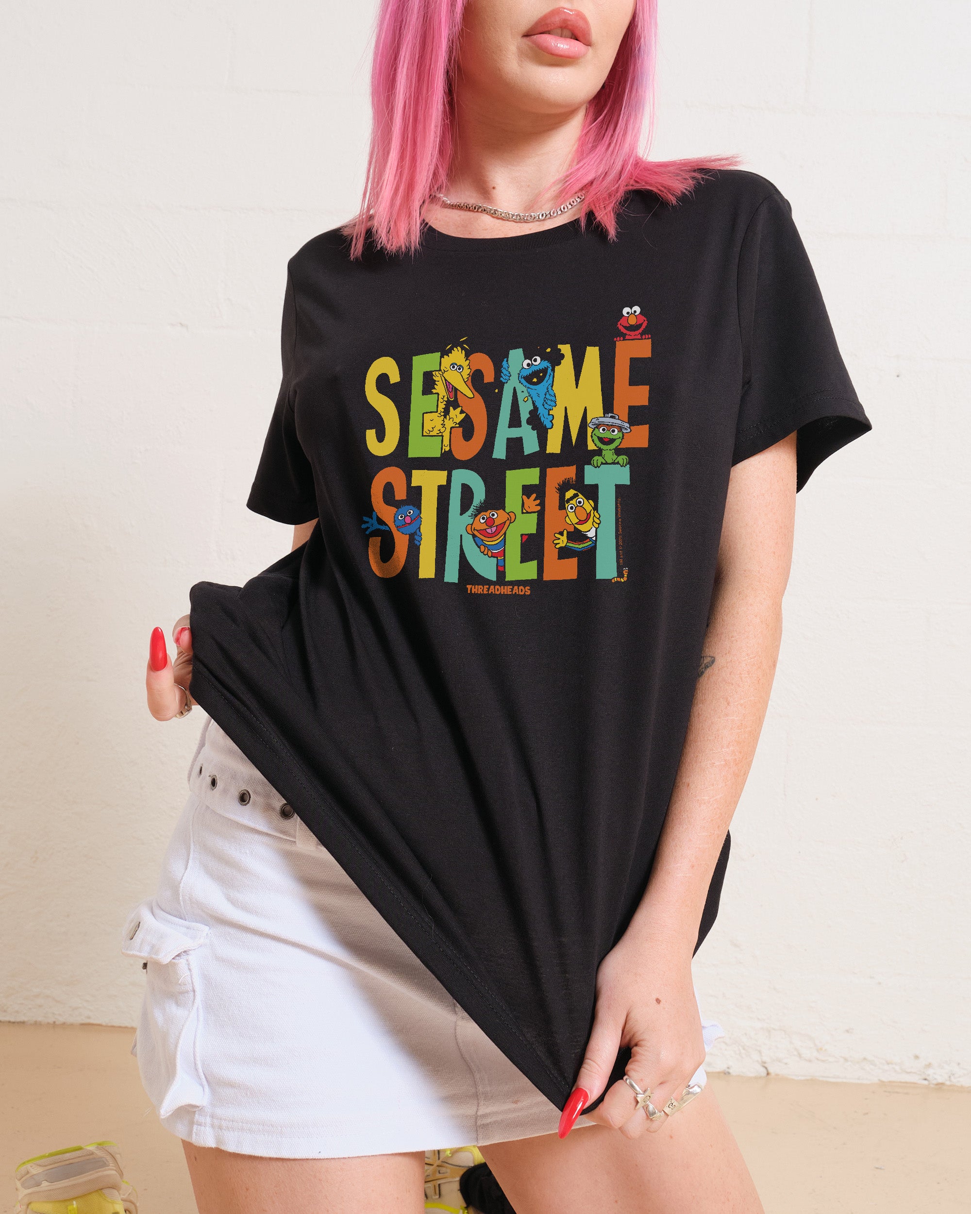 Sesame Street Friends Women's Tee
