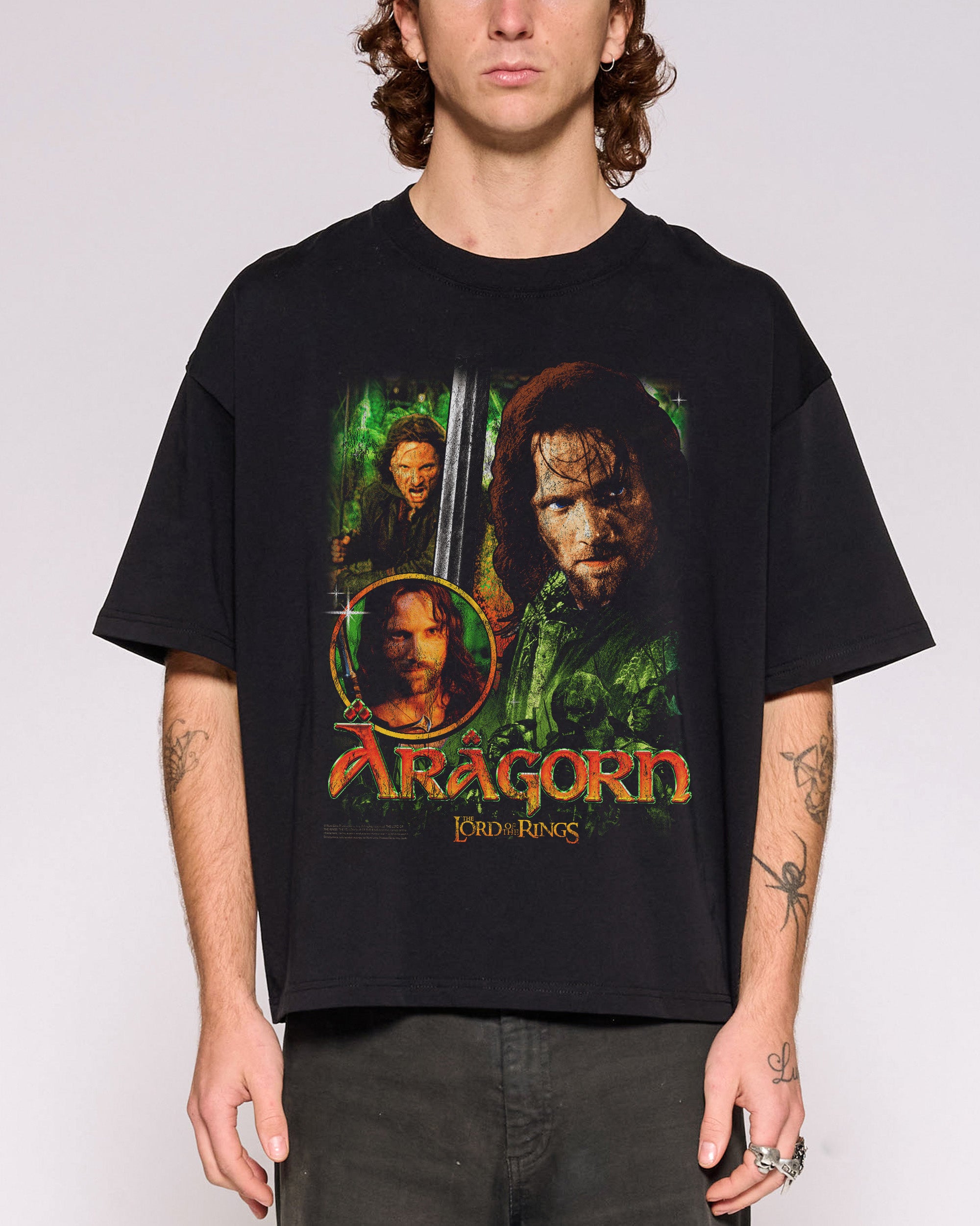 Vintage Aragorn Oversized Crop Tee