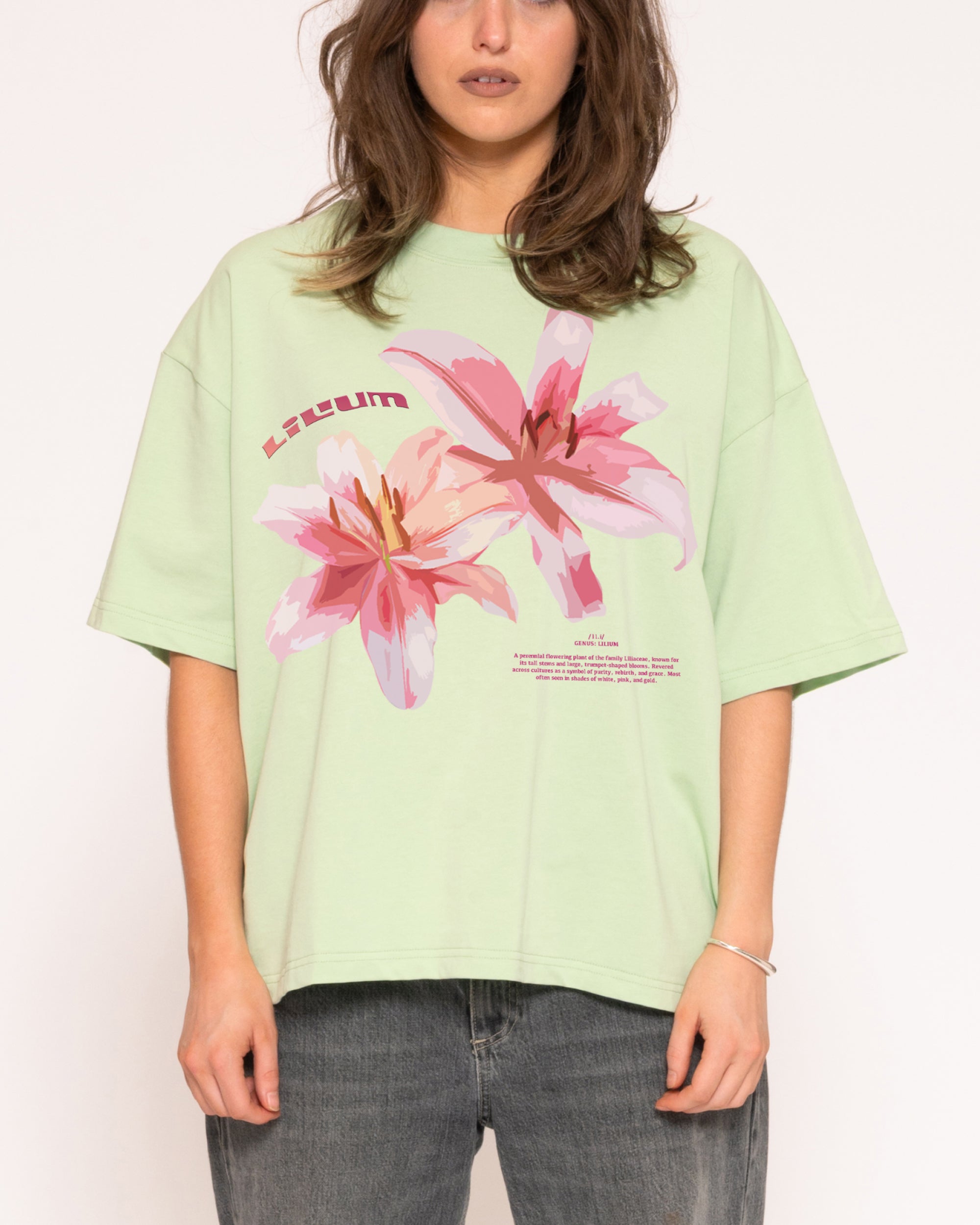 Lilium Green Boxy Crop Tee