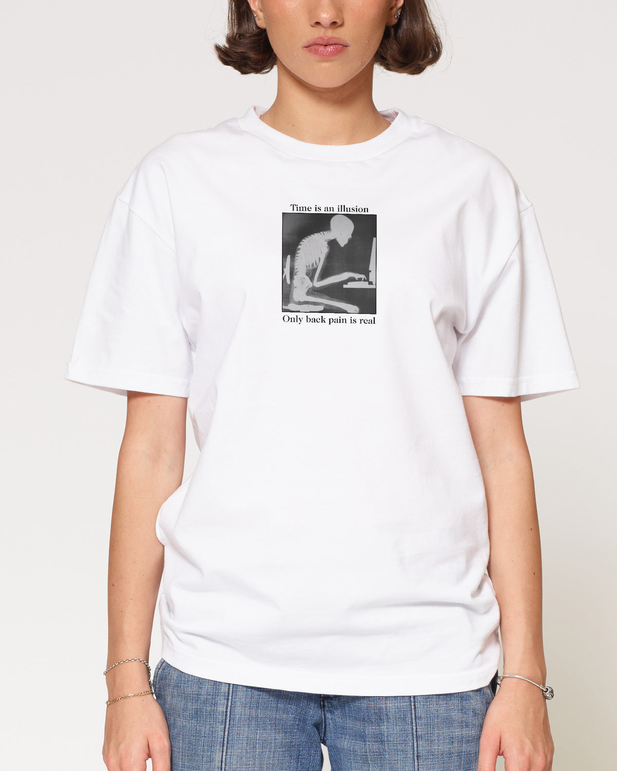 Time is an illusion White T-Shirt