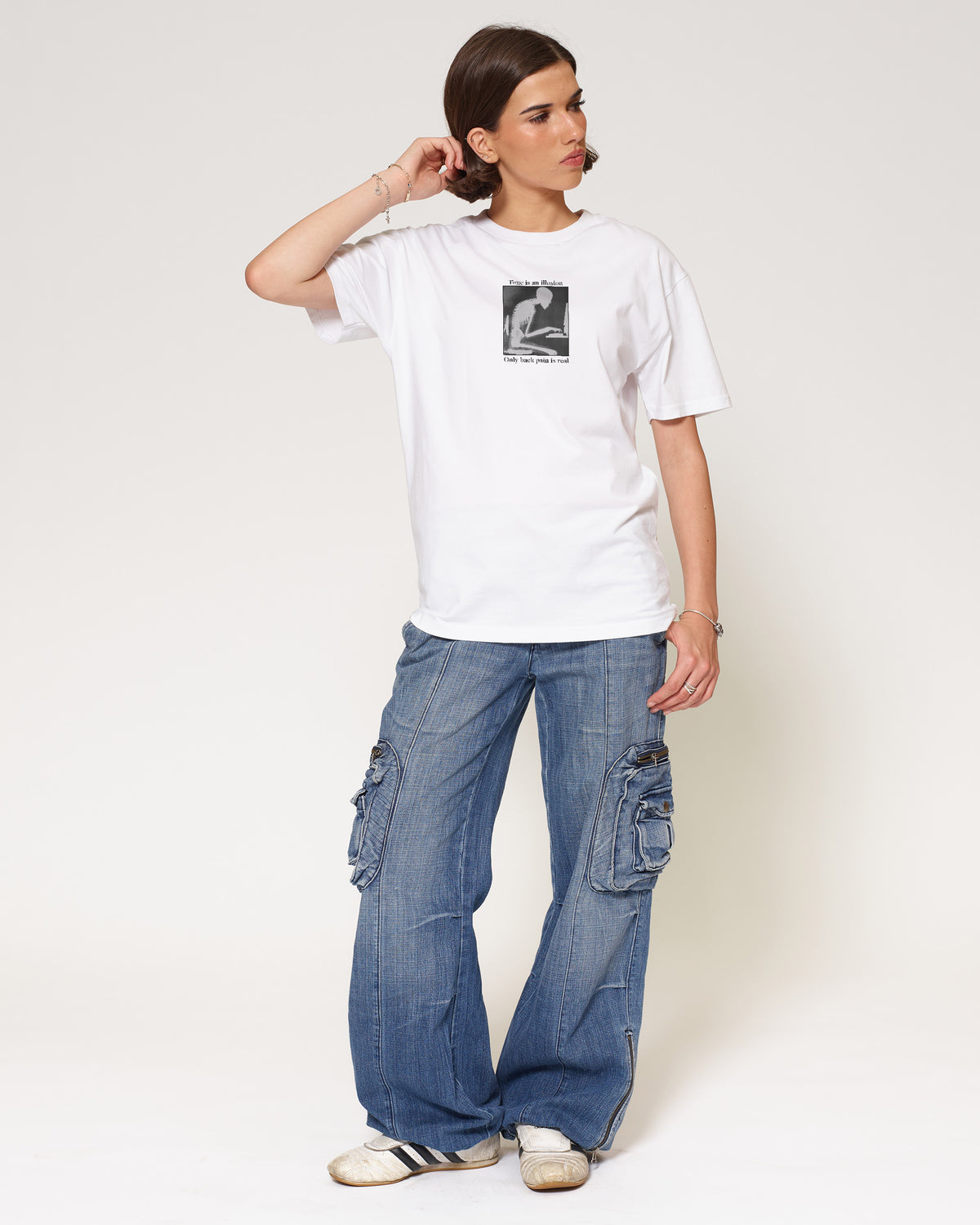 Time is an illusion White T-Shirt