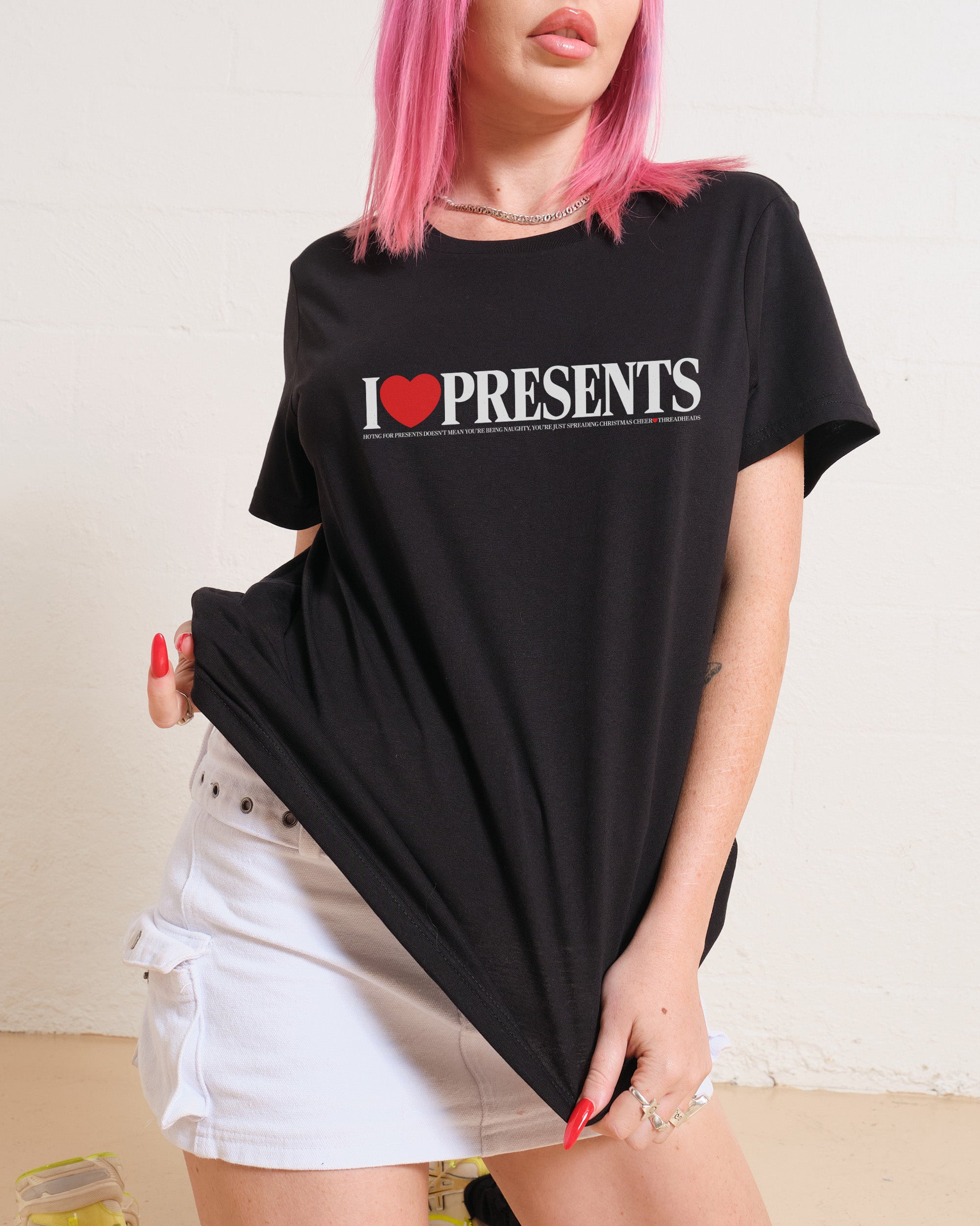 I Love Presents T-Shirt #gender_women's