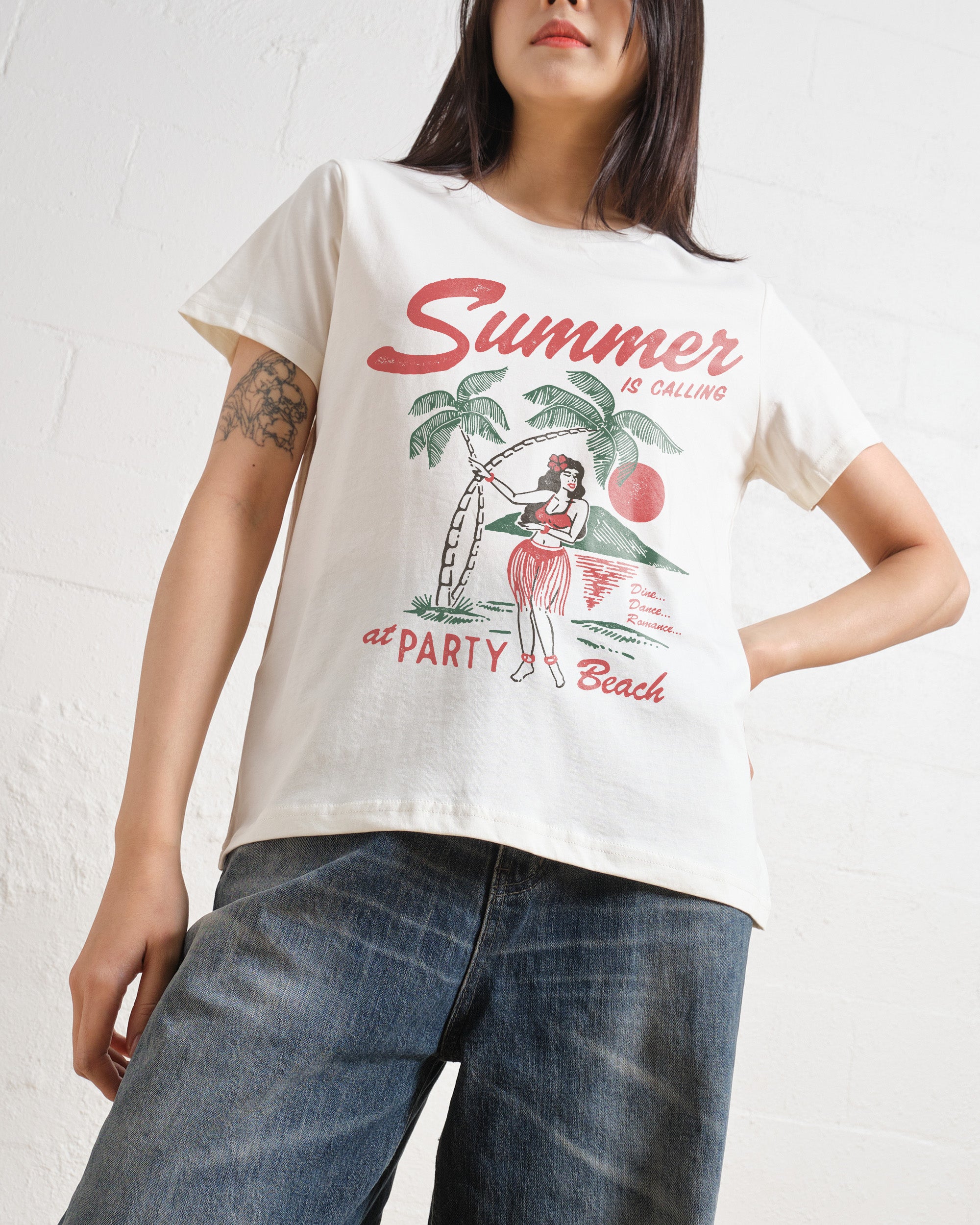 Summer is Calling Women's Tee