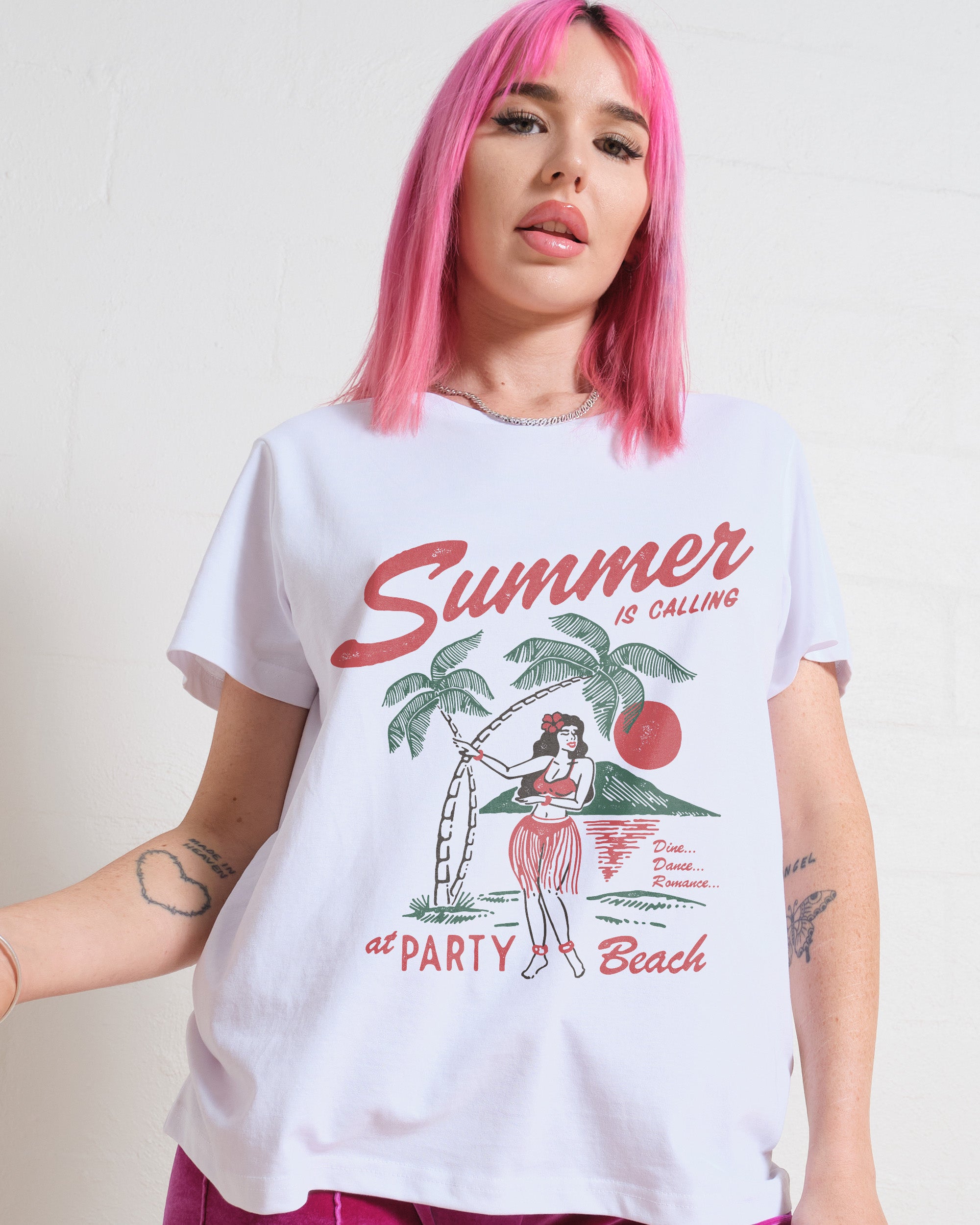 Summer is Calling Women's Tee
